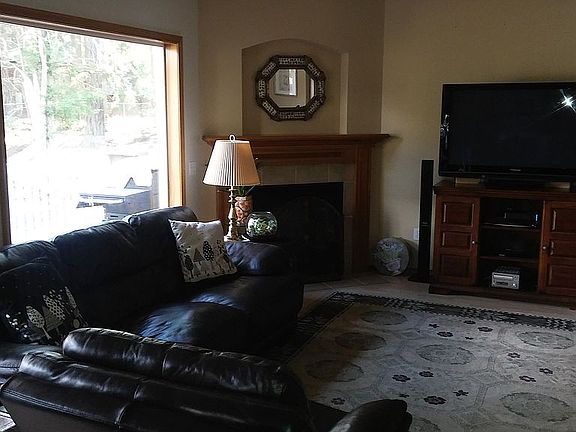 2nd image of 1120 152nd St S