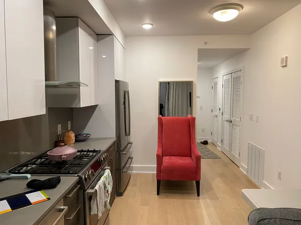 202 Marin Boulevard image 21 of 56