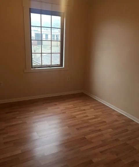 730 Maplewood Ave — Photo 8