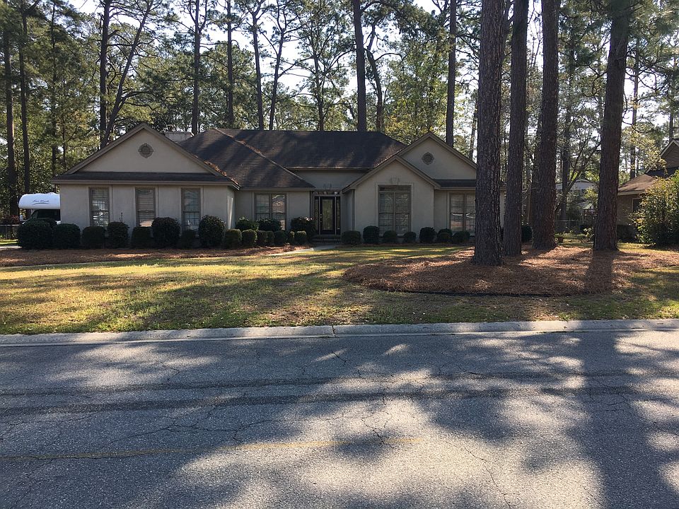 One level updated home