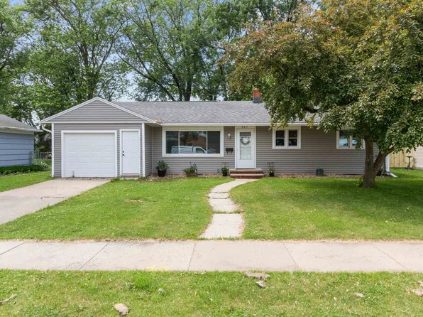 967 Hunt Ave, Neenah, WI 54956