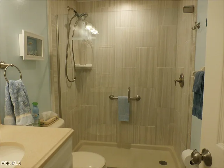 11140 Caravel Cir #109 — Photo 14