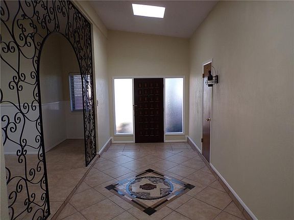 4th image of 3404 Lankmoore Ave