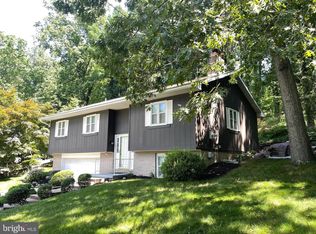 871 Beaverton Dr, York, PA 17402
