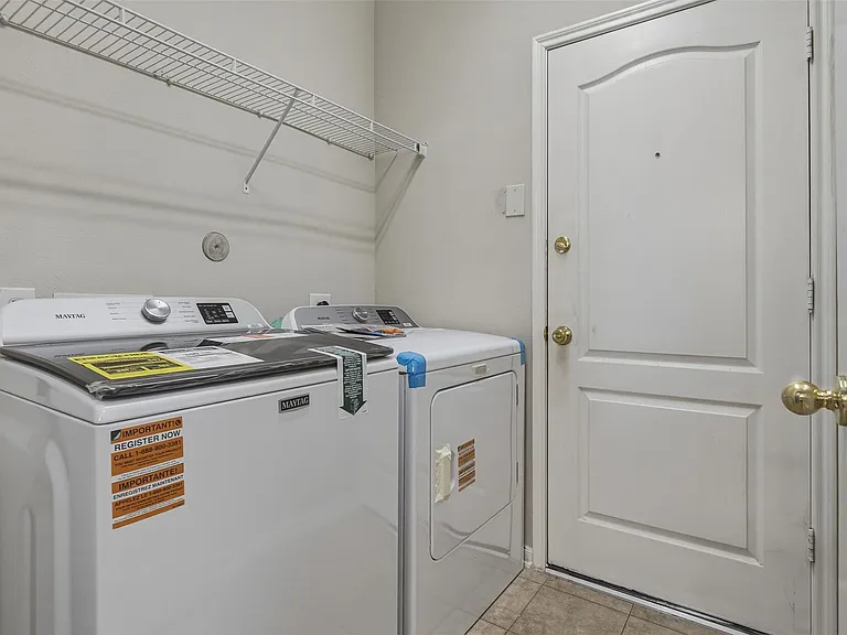 8515 Clarkman Ridge Ln — Photo 23