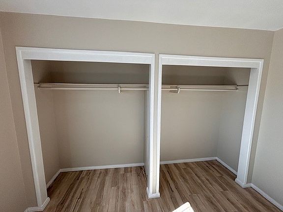 2nd image of 4019 46th St APT 6