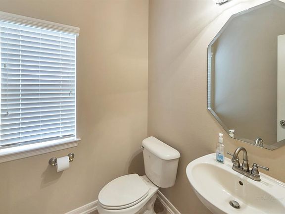 5th image of 12607 Blackstone River Dr