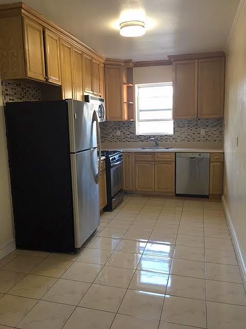 1st image of 36-6 24th St #2