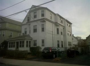 35 Dean St, Everett, MA 02149