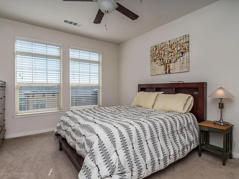 13456 Via Varra St #325 — Photo 7