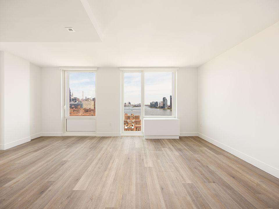 1st image of 644 E 14th St #1201