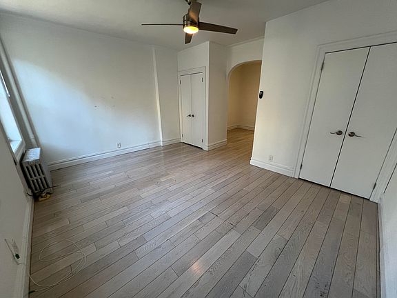 3rd image of 356 W 20th St APT 1B