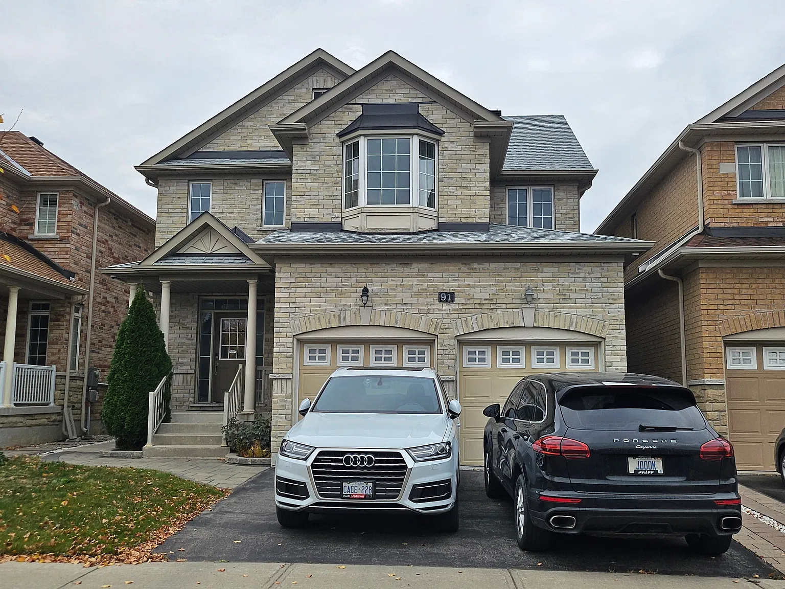 6 bed, $4,400 — Photo 1