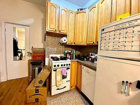 5th image of 368 W 127th St APT 1