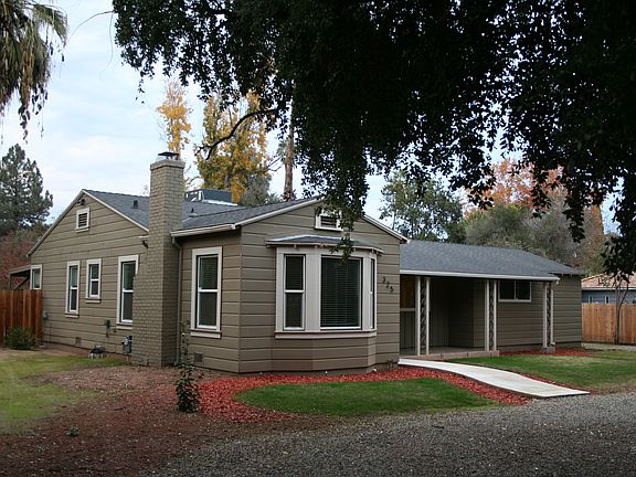 3rd image of 325 E Sussex Way