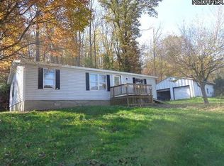 6947 Tedrow Rd SE, Uhrichsville, OH 44683