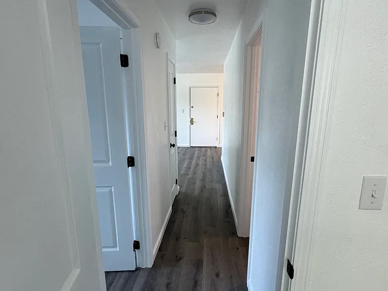 111 W Section St #1 — Photo 10