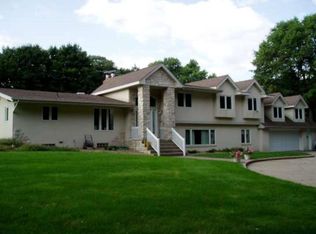 230 Marie Ave W, West Saint Paul, MN 55118