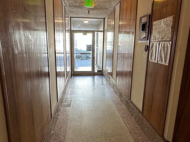 365 2nd Ave #2 — Photo 9