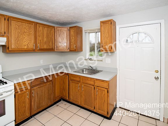 5th image of 23823 Banbury Cir #2-G