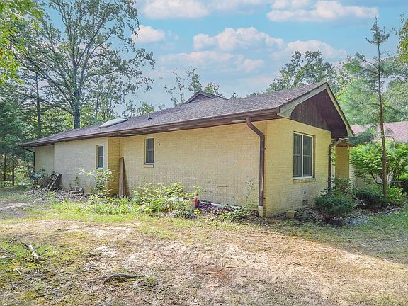 3rd image of 1 Timber Lake Dr
