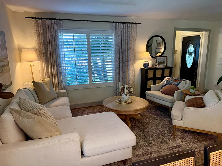 37244 Fallsgrove Ave — Photo 5