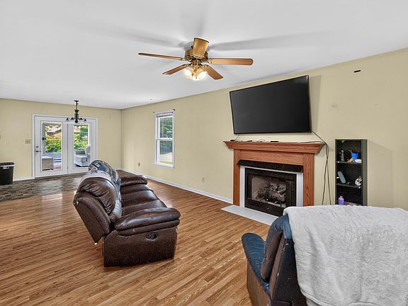 5th image of 106 Quail Ridge Rd