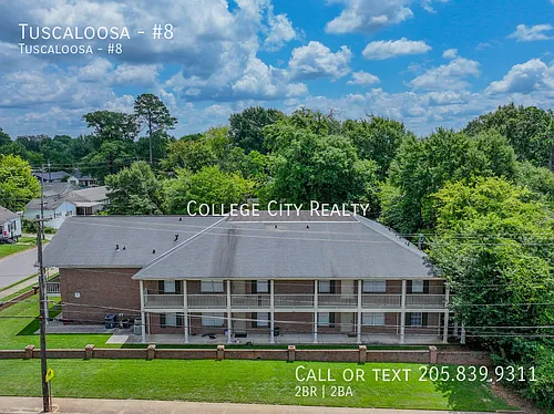 1813 Hackberry Ln #8 Photo 1
