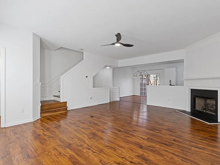 5150 Manerdale Dr SE — Photo 11
