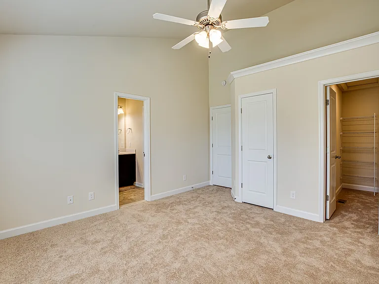 83 Andrews Pl — Photo 9