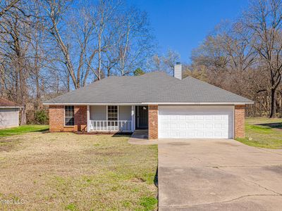 2123 Old Vicksburg Rd, Clinton, MS, 39056
