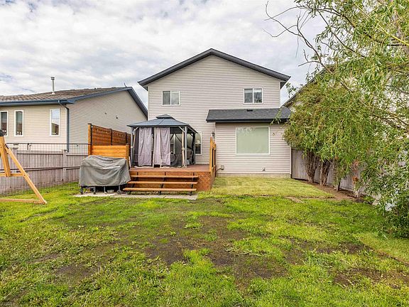 4th image of 8006 96th St