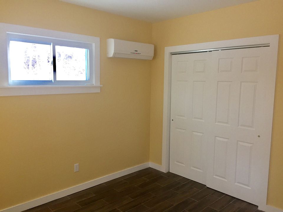 1st image of 205 Greeley Ave #Cottage
