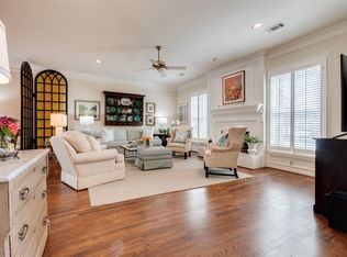 3422 Lovers Ln #B, Dallas, TX 75225