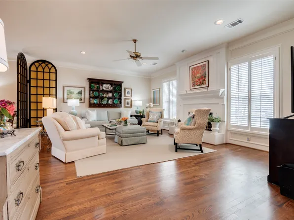 3422 Lovers Ln #B, Dallas, TX 75225