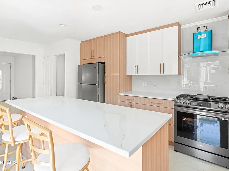 17 Johnston St — Photo 14