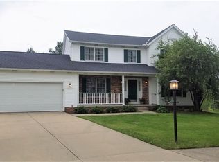 932 Ashton Ct, Aurora, OH 44202