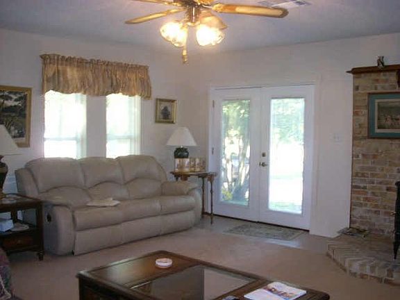 5th image of 6126 Highland Dr
