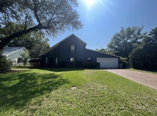 4511 Whisper Way, Pensacola, FL 32504