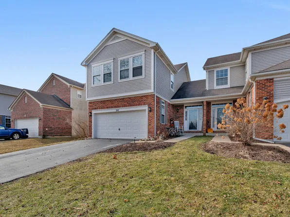 307 Edgewood Dr, Minooka, IL 60447