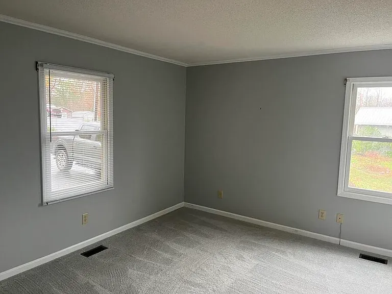 191 Frost Rd — Photo 7