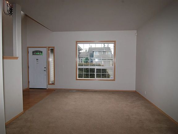 5th image of 13511 48th Dr SE