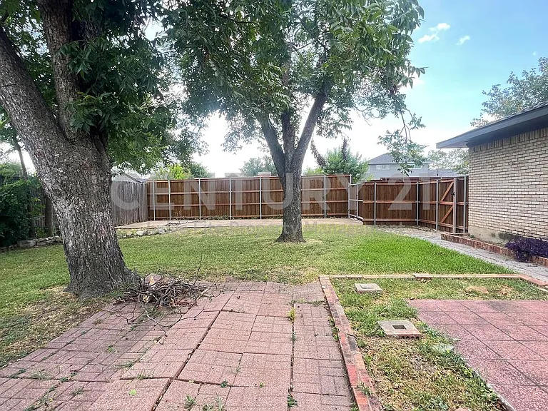 3910 Bucknell Dr — Photo 14