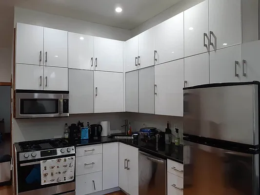 Rented by Maccabee 1 Realty Corp | media 32