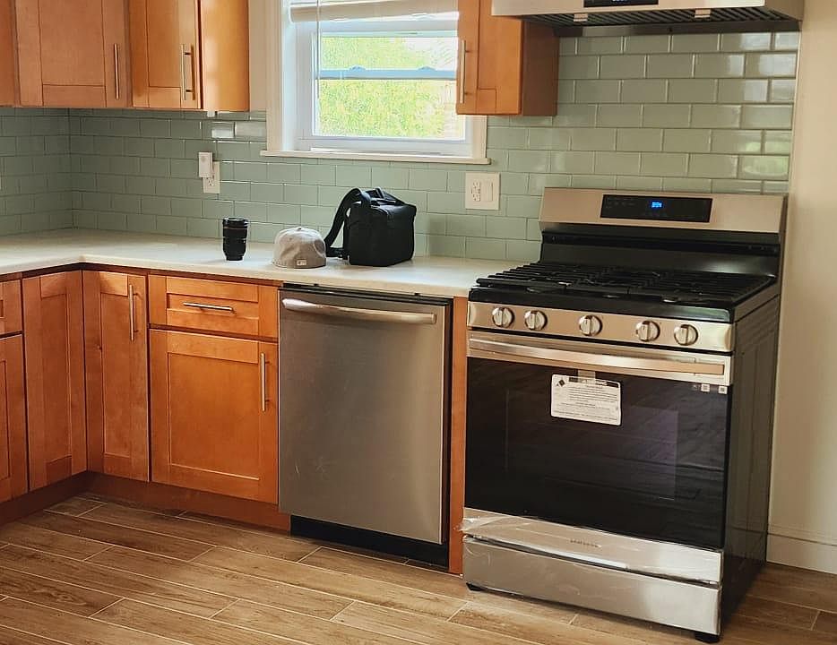 1st image of 24824 Cambria Ave