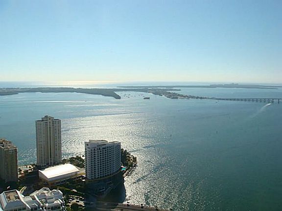 3rd image of 495 Brickell Ave APT 3703