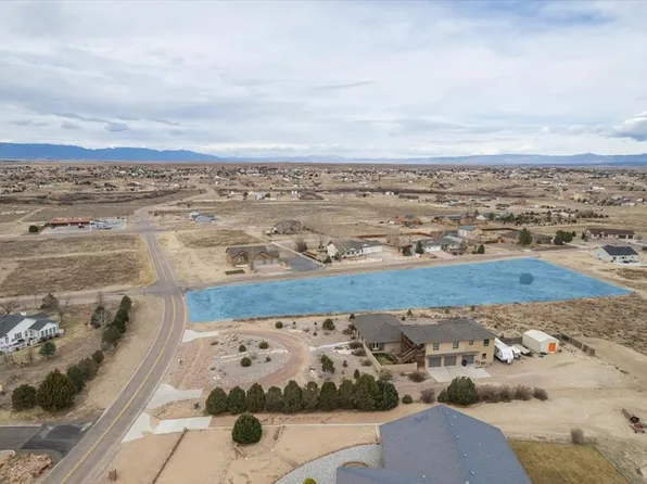 576 S Meredith Dr, Pueblo West, CO 81007