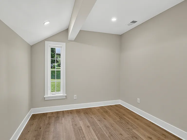2069 Dutton Mill Rd — Photo 22