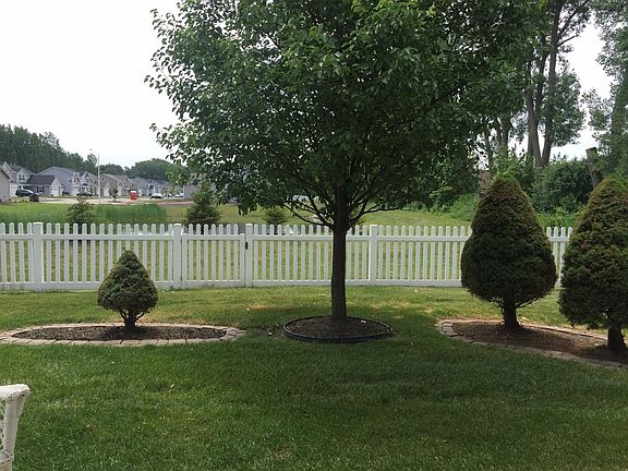 4th image of 1769 Centenial Ct