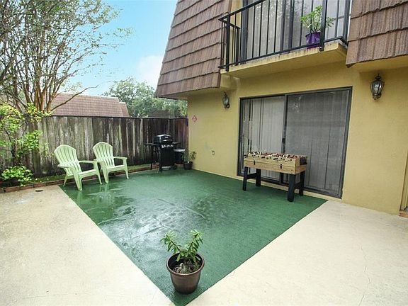 3rd image of 5285 Middle Ct #126